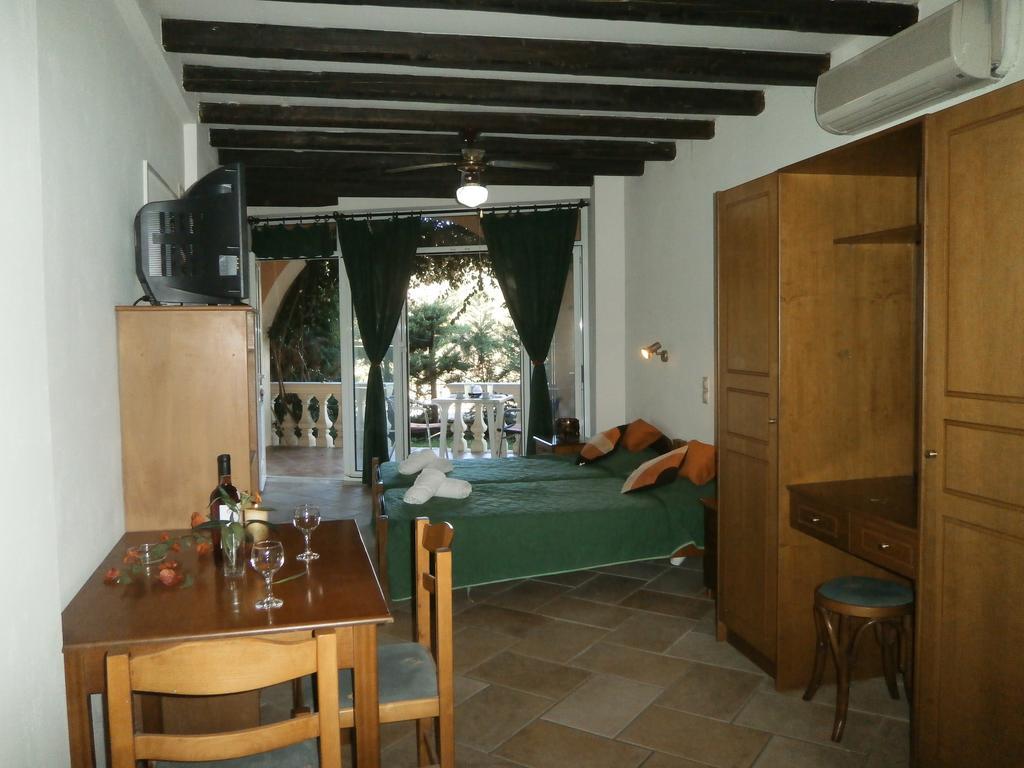 Eva Appartement Kassiopi